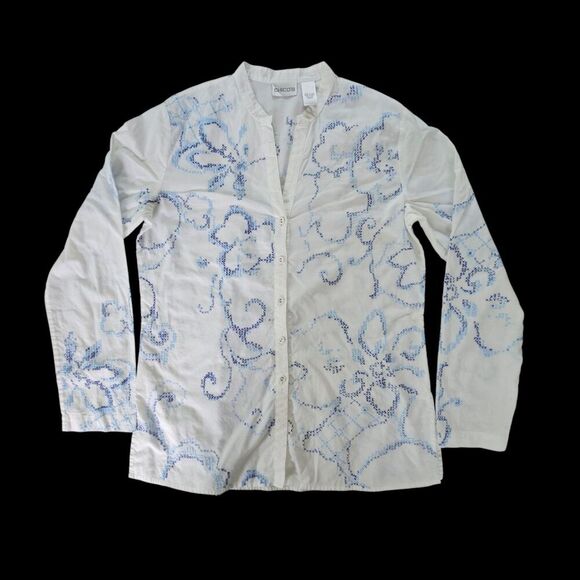 Chico's Cross Stich Embroidered White Button Up Top Blouse Size 0 Small - Picture 1 of 10